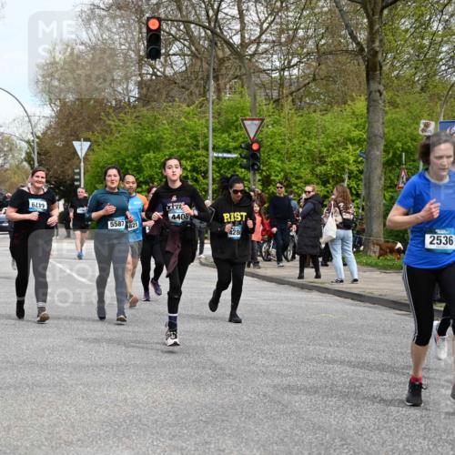 12.04.2026 - 45. Internationalen Wilhelmsburger Insellauf J. Mangold http://msf.ph/oto/9512520 12.04.2026 13:06:19 Ziel 4507, 4638, 4010, 4011, 5719, 4092, 4819, 5588, 2335, 4897, 2584, 3591, 5859, 4657, 4006, 5218, 4133, 3264, 4091, 3278, 3877, 3943, 3804, 3270, 2008, 3611, 5210, 4234, 4705, 4745, 3869, 3866, 2536, 4510, 4078, 4641, 4821, 4510, 4078, 4641, 4821, 4408, 3862, 4248, 4044, 5354, 5587, 4122, 5665, 4280, 5132, 5203, 4496, 2804, 4479, 4114, 4173, 4729, 4273, 3292 meine-sportfotos.de