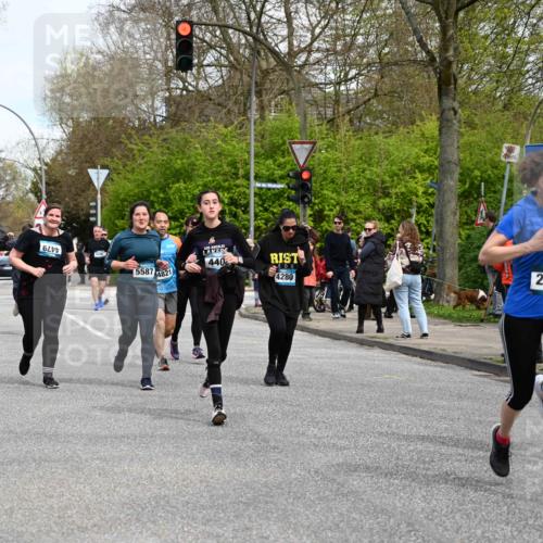 12.04.2026 - 45. Internationalen Wilhelmsburger Insellauf J. Mangold http://msf.ph/oto/9512521 12.04.2026 13:06:19 Ziel 4507, 4638, 4010, 4011, 5719, 4092, 4819, 5588, 2335, 4897, 2584, 3591, 5859, 4657, 4006, 5218, 4133, 3264, 4091, 3278, 3877, 3943, 3804, 3270, 2008, 3611, 5210, 4234, 4705, 4745, 3869, 3866, 2536, 4510, 4078, 4641, 4821, 4510, 4078, 4641, 4821, 4408, 3862, 4248, 4044, 5354, 5587, 4122, 5665, 4280, 5132, 5203, 4496, 2804, 4479, 4114, 4173, 4729, 4273, 3292 meine-sportfotos.de