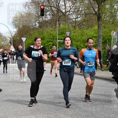12.04.2026 - 45. Internationalen Wilhelmsburger Insellauf J. Mangold http://msf.ph/oto/9512542 12.04.2026 13:06:22 Ziel 4819, 5588, 2335, 4897, 2584, 3591, 5859, 4657, 4006, 5218, 4133, 3264, 4091, 3278, 3877, 3943, 3804, 3270, 2008, 3611, 5210, 4234, 4705, 4745, 3869, 3866, 2536, 4510, 4078, 4641, 4821, 4408, 3862, 4248, 4044, 5354, 4044, 5354, 5587, 4122, 5665, 4280, 5132, 5203, 4496, 2804, 4479, 4114, 4173, 4173, 4729, 4273, 3292, 5510, 4885 meine-sportfotos.de