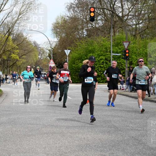 12.04.2026 - 45. Internationalen Wilhelmsburger Insellauf J. Mangold http://msf.ph/oto/9512559 12.04.2026 13:06:25 Ziel 4657, 4006, 5218, 4133, 3264, 4091, 3278, 3877, 3943, 3804, 3270, 2008, 3611, 5210, 4234, 4705, 4745, 3869, 3866, 2536, 4510, 4078, 4641, 4821, 4408, 3862, 4248, 4044, 5354, 5587, 4122, 5665, 4280, 5132, 5203, 4496, 2804, 4479, 4114, 4173, 4729, 4273, 3292, 5510, 4885, 4514 meine-sportfotos.de