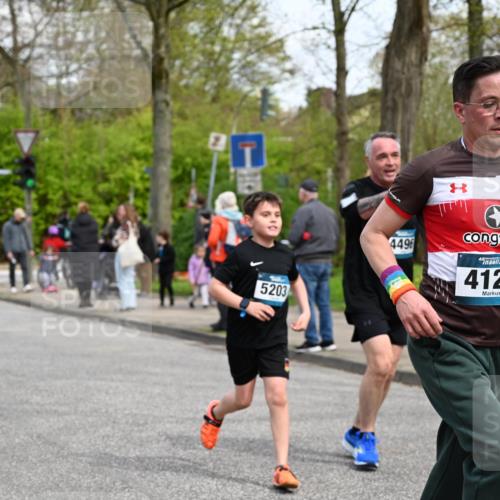 12.04.2026 - 45. Internationalen Wilhelmsburger Insellauf J. Mangold http://msf.ph/oto/9512585 12.04.2026 13:06:29 Ziel 5218, 4133, 3264, 4091, 3278, 3877, 3943, 3804, 3270, 2008, 3611, 5210, 4234, 4705, 4745, 3869, 3866, 2536, 4510, 4078, 4641, 4821, 4408, 3862, 4248, 4044, 5354, 5587, 4122, 5665, 4280, 5132, 5203, 4496, 5132, 5203, 4496, 2804, 4479, 4114, 4173, 4729, 4273, 3292, 5510, 4885, 4514, 4138, 4764 meine-sportfotos.de
