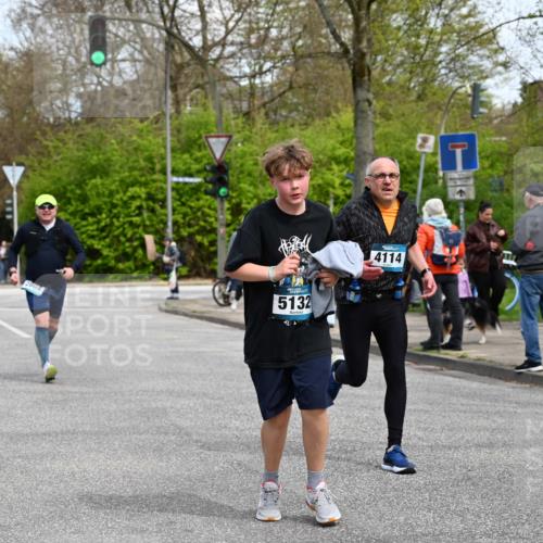 12.04.2026 - 45. Internationalen Wilhelmsburger Insellauf J. Mangold http://msf.ph/oto/9512600 12.04.2026 13:06:31 Ziel 4091, 3278, 3877, 3943, 3804, 3270, 2008, 3611, 5210, 4234, 4705, 4745, 3869, 3866, 2536, 4510, 4078, 4641, 4821, 4408, 3862, 4248, 4044, 5354, 5587, 4122, 5665, 4280, 5132, 5203, 4496, 2804, 4479, 4114, 4173, 4729, 4273, 3292, 5510, 4885, 4514, 4138, 4764, 4665, 5713, 5194 meine-sportfotos.de