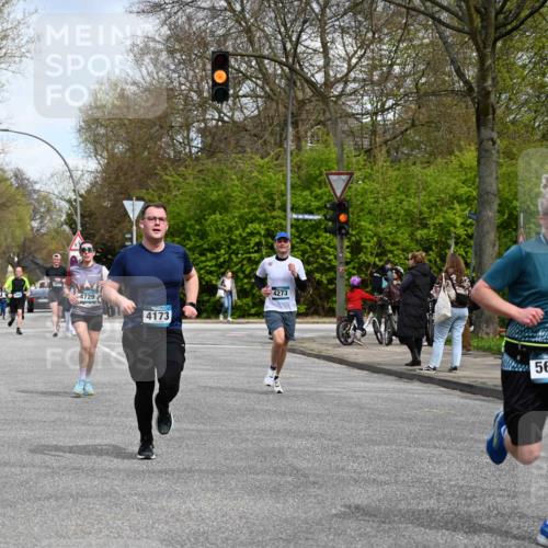 12.04.2026 - 45. Internationalen Wilhelmsburger Insellauf J. Mangold http://msf.ph/oto/9512625 12.04.2026 13:06:38 Ziel 5210, 4234, 4705, 4745, 3869, 3866, 2536, 4510, 4078, 4641, 4821, 4408, 3862, 4248, 4044, 5354, 5587, 4122, 5665, 4280, 5132, 5203, 4496, 2804, 4479, 4114, 4173, 4729, 4273, 4729, 4273, 3292, 5510, 4885, 4514, 4138, 4764, 4665, 5713, 5194, 5069, 5076, 4723, 4724, 2943, 4722, 5202, 4094, 3672, 5497, 5499 meine-sportfotos.de