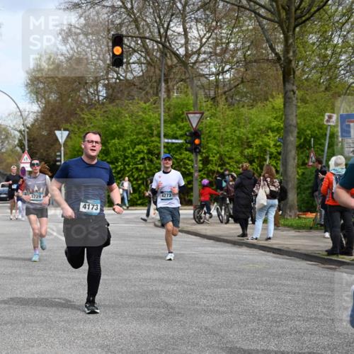 12.04.2026 - 45. Internationalen Wilhelmsburger Insellauf J. Mangold http://msf.ph/oto/9512628 12.04.2026 13:06:38 Ziel 5210, 4234, 4705, 4745, 3869, 3866, 2536, 4510, 4078, 4641, 4821, 4408, 3862, 4248, 4044, 5354, 5587, 4122, 5665, 4280, 5132, 5203, 4496, 2804, 4479, 4114, 4173, 4729, 4273, 4729, 4273, 3292, 5510, 4885, 4514, 4138, 4764, 4665, 5713, 5194, 5069, 5076, 4723, 4724, 2943, 4722, 5202, 4094, 3672, 5497, 5499 meine-sportfotos.de