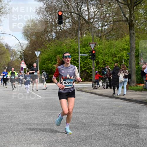 12.04.2026 - 45. Internationalen Wilhelmsburger Insellauf J. Mangold http://msf.ph/oto/9512645 12.04.2026 13:06:41 Ziel 4234, 4705, 4745, 3869, 3866, 2536, 4510, 4078, 4641, 4821, 4408, 3862, 4248, 4044, 5354, 5587, 4122, 5665, 4280, 5132, 5203, 4496, 2804, 4479, 4114, 4173, 4729, 4273, 3292, 5510, 4885, 4514, 4138, 4764, 4764, 4665, 5713, 5194, 5069, 5076, 4723, 4724, 2943, 4722, 5202, 4094, 3672, 5497, 5499, 5461 meine-sportfotos.de