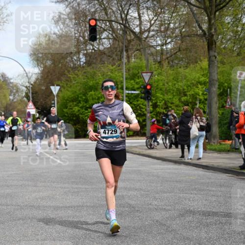 12.04.2026 - 45. Internationalen Wilhelmsburger Insellauf J. Mangold http://msf.ph/oto/9512647 12.04.2026 13:06:41 Ziel 4234, 4705, 4745, 3869, 3866, 2536, 4510, 4078, 4641, 4821, 4408, 3862, 4248, 4044, 5354, 5587, 4122, 5665, 4280, 5132, 5203, 4496, 2804, 4479, 4114, 4173, 4729, 4273, 3292, 5510, 4885, 4514, 4138, 4764, 4764, 4665, 5713, 5194, 5069, 5076, 4723, 4724, 2943, 4722, 5202, 4094, 3672, 5497, 5499, 5461 meine-sportfotos.de