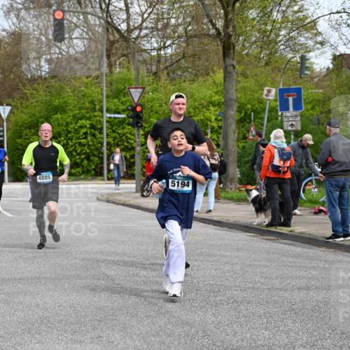 12.04.2026 - 45. Internationalen Wilhelmsburger Insellauf J. Mangold http://msf.ph/oto/9512676 12.04.2026 13:06:46 Ziel 4044, 5354, 5587, 4122, 5665, 4280, 5132, 5203, 4496, 2804, 4479, 4114, 4173, 4729, 4273, 3292, 5510, 4885, 4514, 4138, 4764, 4665, 5713, 5194, 5069, 5076, 4723, 4724, 5069, 5076, 4723, 4724, 2943, 4722, 5202, 4094, 3672, 5497, 5499, 5461, 3242, 5078, 2925 meine-sportfotos.de