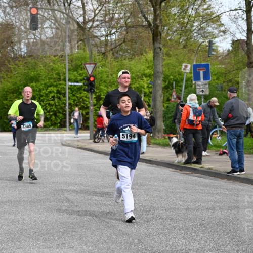 12.04.2026 - 45. Internationalen Wilhelmsburger Insellauf J. Mangold http://msf.ph/oto/9512677 12.04.2026 13:06:46 Ziel 4044, 5354, 5587, 4122, 5665, 4280, 5132, 5203, 4496, 2804, 4479, 4114, 4173, 4729, 4273, 3292, 5510, 4885, 4514, 4138, 4764, 4665, 5713, 5194, 5069, 5076, 4723, 4724, 5069, 5076, 4723, 4724, 2943, 4722, 5202, 4094, 3672, 5497, 5499, 5461, 3242, 5078, 2925 meine-sportfotos.de