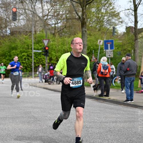 12.04.2026 - 45. Internationalen Wilhelmsburger Insellauf J. Mangold http://msf.ph/oto/9512697 12.04.2026 13:06:49 Ziel 5587, 4122, 5665, 4280, 5132, 5203, 4496, 2804, 4479, 4114, 4173, 4729, 4273, 3292, 5510, 4885, 4514, 4514, 4138, 4764, 4665, 5713, 5194, 5069, 5076, 4723, 4724, 2943, 4722, 5202, 4094, 5202, 4094, 3672, 5497, 5499, 5461, 3242, 5078, 2925, 5226, 2745, 5028, 5148 meine-sportfotos.de