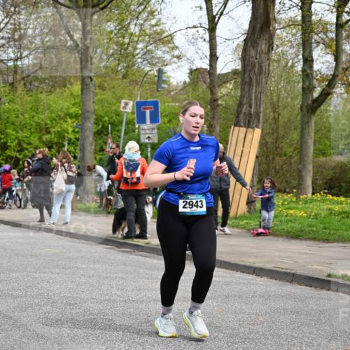 12.04.2026 - 45. Internationalen Wilhelmsburger Insellauf J. Mangold http://msf.ph/oto/9512721 12.04.2026 13:06:52 Ziel 4122, 5665, 4280, 5132, 5203, 4496, 2804, 4479, 4114, 4173, 4729, 4273, 3292, 5510, 4885, 4514, 4138, 4138, 4764, 4665, 5713, 5194, 5069, 5076, 4723, 4724, 2943, 4722, 5202, 4094, 3672, 5497, 5499, 5461, 3242, 5078, 2925, 5226, 2745, 5028, 5148 meine-sportfotos.de