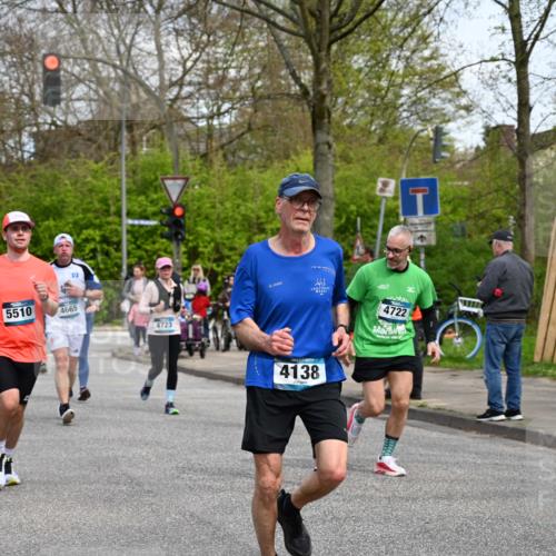 12.04.2026 - 45. Internationalen Wilhelmsburger Insellauf J. Mangold http://msf.ph/oto/9512730 12.04.2026 13:06:56 Ziel 4114, 4173, 4729, 4273, 3292, 5510, 4885, 4514, 4138, 4764, 4665, 5713, 5194, 5069, 5076, 4723, 4724, 2943, 4722, 5202, 4094, 3672, 5497, 5499, 5461, 3242, 5078, 5078, 2925, 5226, 2745, 5028, 5148, 3641, 5426, 5216 meine-sportfotos.de