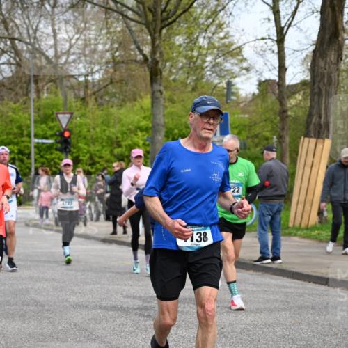 12.04.2026 - 45. Internationalen Wilhelmsburger Insellauf J. Mangold http://msf.ph/oto/9512733 12.04.2026 13:06:57 Ziel 4114, 4173, 4729, 4273, 3292, 5510, 4885, 4514, 4138, 4764, 4665, 5713, 5194, 5069, 5076, 4723, 4724, 2943, 4722, 5202, 4094, 3672, 5497, 5499, 5461, 3242, 5078, 2925, 5226, 2745, 5028, 5148, 3641, 5426, 5216 meine-sportfotos.de