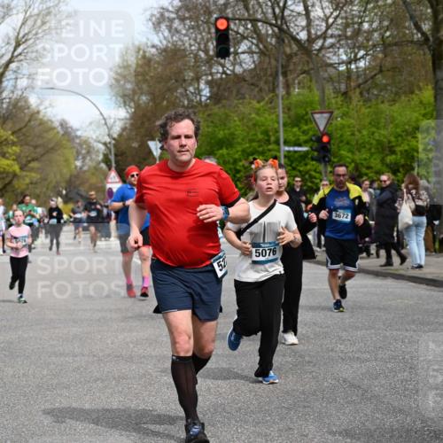 12.04.2026 - 45. Internationalen Wilhelmsburger Insellauf J. Mangold http://msf.ph/oto/9512758 12.04.2026 13:07:00 Ziel 4729, 4273, 3292, 5510, 4885, 4514, 4138, 4764, 4665, 5713, 5194, 5069, 5076, 4723, 4724, 2943, 4722, 5202, 4094, 3672, 5497, 5499, 5461, 3242, 5078, 2925, 5226, 2745, 5028, 5148, 3641, 5426, 5216, 5431, 5425, 5735 meine-sportfotos.de