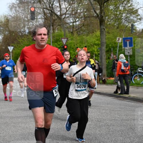 12.04.2026 - 45. Internationalen Wilhelmsburger Insellauf J. Mangold http://msf.ph/oto/9512766 12.04.2026 13:07:00 Ziel 4729, 4273, 3292, 5510, 4885, 4514, 4138, 4764, 4665, 5713, 5194, 5069, 5076, 4723, 4724, 2943, 4722, 5202, 4094, 3672, 5497, 5499, 5461, 3242, 5078, 2925, 5226, 2745, 5028, 5148, 3641, 5426, 5216, 5431, 5425, 5735 meine-sportfotos.de