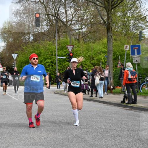 12.04.2026 - 45. Internationalen Wilhelmsburger Insellauf J. Mangold http://msf.ph/oto/9512782 12.04.2026 13:07:03 Ziel 4729, 4273, 3292, 5510, 4885, 4514, 4138, 4764, 4665, 5713, 5194, 5069, 5076, 4723, 4724, 2943, 4722, 5202, 4094, 3672, 5497, 5499, 5461, 5461, 3242, 5078, 2925, 5226, 2745, 5028, 5148, 3641, 5426, 5216, 5431, 5425, 5735, 5401 meine-sportfotos.de