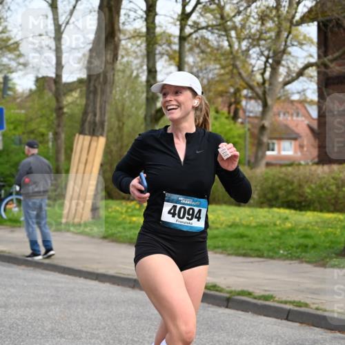 12.04.2026 - 45. Internationalen Wilhelmsburger Insellauf J. Mangold http://msf.ph/oto/9512805 12.04.2026 13:07:04 Ziel 3292, 5510, 4885, 4514, 4138, 4764, 4665, 5713, 5194, 5069, 5076, 4723, 4724, 2943, 4722, 5202, 4094, 3672, 5497, 5499, 5461, 3242, 5078, 2925, 5226, 2745, 5028, 5148, 3641, 5426, 5216, 5431, 5425, 5735, 5401, 2728, 2478, 2477 meine-sportfotos.de