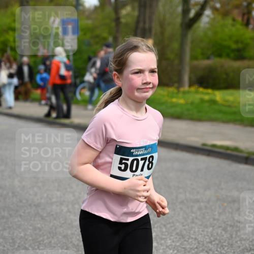 12.04.2026 - 45. Internationalen Wilhelmsburger Insellauf J. Mangold http://msf.ph/oto/9512818 12.04.2026 13:07:06 Ziel 3292, 5510, 4885, 4514, 4138, 4764, 4665, 5713, 5194, 5069, 5076, 4723, 4724, 2943, 4722, 5202, 4094, 3672, 5497, 5499, 5461, 3242, 3242, 5078, 2925, 5226, 2745, 5028, 5148, 3641, 5426, 5216, 5431, 5425, 5735, 5401, 2728, 2478, 2477, 5564, 4437, 4436 meine-sportfotos.de