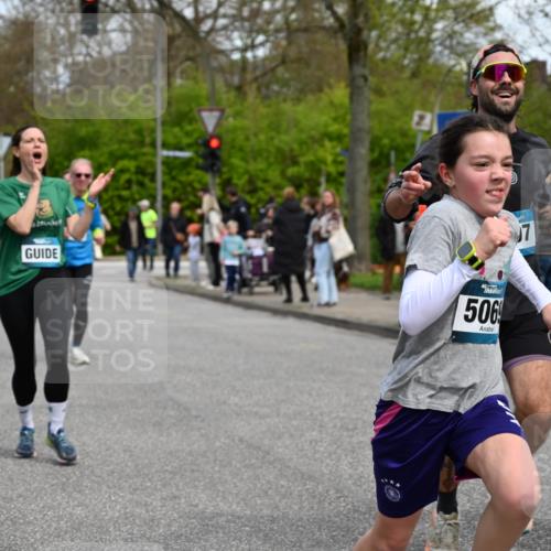 12.04.2026 - 45. Internationalen Wilhelmsburger Insellauf J. Mangold http://msf.ph/oto/9512838 12.04.2026 13:07:09 Ziel 5510, 4885, 4514, 4138, 4764, 4665, 5713, 5194, 5069, 5076, 4723, 4724, 2943, 4722, 5202, 4094, 3672, 5497, 5499, 5461, 3242, 5078, 2925, 5226, 2745, 5028, 5148, 3641, 5426, 5216, 5431, 5425, 5735, 5401, 2728, 2478, 2477, 5564, 4437, 4436, 2421 meine-sportfotos.de