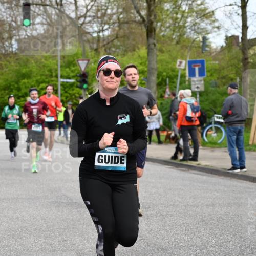 12.04.2026 - 45. Internationalen Wilhelmsburger Insellauf J. Mangold http://msf.ph/oto/9512860 12.04.2026 13:07:12 Ziel 4514, 4138, 4764, 4665, 5713, 5194, 5069, 5076, 4723, 4724, 2943, 4722, 5202, 4094, 3672, 5497, 5499, 5461, 3242, 5078, 2925, 5226, 2745, 5028, 5148, 3641, 5426, 5216, 5431, 5425, 5735, 5735, 5401, 2728, 2478, 2477, 5564, 4437, 4436, 2421, 4676, 3868, 4405, 4725, 4416, 3970, 4795 meine-sportfotos.de