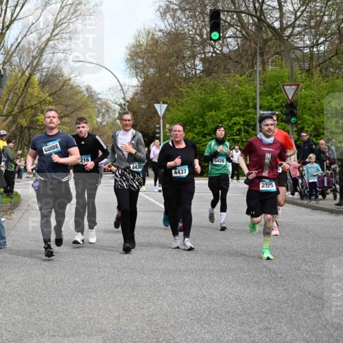 12.04.2026 - 45. Internationalen Wilhelmsburger Insellauf J. Mangold http://msf.ph/oto/9512864 12.04.2026 13:07:13 Ziel 4514, 4138, 4764, 4665, 5713, 5194, 5069, 5076, 4723, 4724, 2943, 4722, 5202, 4094, 3672, 5497, 5499, 5461, 3242, 5078, 2925, 5226, 2745, 5028, 5148, 5148, 3641, 5426, 5216, 5431, 5425, 5735, 5401, 2728, 2478, 2477, 5564, 4437, 4436, 2421, 4676, 3868, 4405, 4725, 4416, 3970, 4795 meine-sportfotos.de