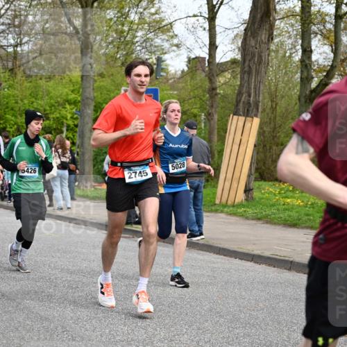 12.04.2026 - 45. Internationalen Wilhelmsburger Insellauf J. Mangold http://msf.ph/oto/9512888 12.04.2026 13:07:15 Ziel 4138, 4764, 4665, 5713, 5194, 5069, 5076, 4723, 4724, 2943, 4722, 5202, 4094, 3672, 5497, 5499, 5461, 3242, 5078, 2925, 5226, 2745, 5028, 5148, 3641, 5426, 5216, 5431, 5425, 5735, 5401, 5401, 2728, 2478, 2477, 5564, 4437, 4436, 2421, 4676, 3868, 4405, 4725, 4416, 3970, 4795, 3120, 5103, 4845 meine-sportfotos.de
