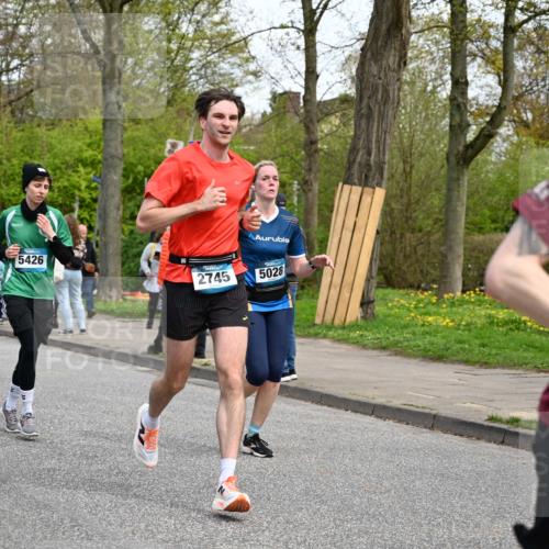 12.04.2026 - 45. Internationalen Wilhelmsburger Insellauf J. Mangold http://msf.ph/oto/9512889 12.04.2026 13:07:15 Ziel 4138, 4764, 4665, 5713, 5194, 5069, 5076, 4723, 4724, 2943, 4722, 5202, 4094, 3672, 5497, 5499, 5461, 3242, 5078, 2925, 5226, 2745, 5028, 5148, 3641, 5426, 5216, 5431, 5425, 5735, 5401, 5401, 2728, 2478, 2477, 5564, 4437, 4436, 2421, 4676, 3868, 4405, 4725, 4416, 3970, 4795, 3120, 5103, 4845 meine-sportfotos.de