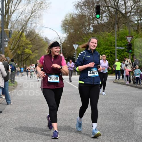 12.04.2026 - 45. Internationalen Wilhelmsburger Insellauf J. Mangold http://msf.ph/oto/9512895 12.04.2026 13:07:20 Ziel 5713, 5194, 5069, 5076, 4723, 4724, 2943, 4722, 5202, 4094, 3672, 5497, 5499, 5461, 3242, 5078, 2925, 5226, 2745, 5028, 5148, 3641, 5426, 5216, 5216, 5431, 5425, 5735, 5401, 2728, 2478, 2477, 5564, 4437, 4436, 2421, 2421, 4676, 3868, 4405, 4725, 4416, 3970, 4795, 3120, 5103, 4845, 5320 meine-sportfotos.de