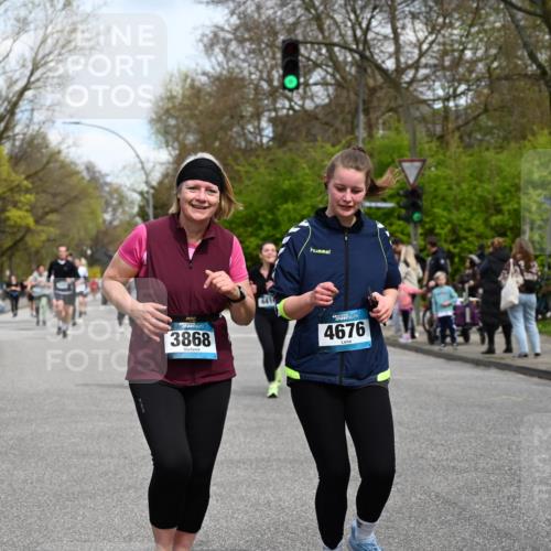 12.04.2026 - 45. Internationalen Wilhelmsburger Insellauf J. Mangold http://msf.ph/oto/9512902 12.04.2026 13:07:20 Ziel 5713, 5194, 5069, 5076, 4723, 4724, 2943, 4722, 5202, 4094, 3672, 5497, 5499, 5461, 3242, 5078, 2925, 5226, 2745, 5028, 5148, 3641, 5426, 5216, 5216, 5431, 5425, 5735, 5401, 2728, 2478, 2477, 5564, 4437, 4436, 2421, 2421, 4676, 3868, 4405, 4725, 4416, 3970, 4795, 3120, 5103, 4845, 5320 meine-sportfotos.de