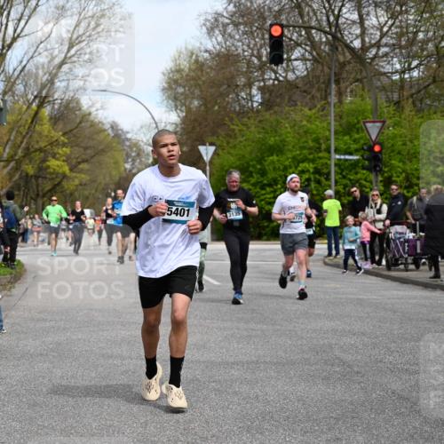 12.04.2026 - 45. Internationalen Wilhelmsburger Insellauf J. Mangold http://msf.ph/oto/9512958 12.04.2026 13:07:32 Ziel 5078, 2925, 5226, 2745, 5028, 5148, 3641, 5426, 5216, 5431, 5425, 5735, 5401, 2728, 2478, 2477, 5564, 4437, 4436, 2421, 2421, 4676, 3868, 4405, 4725, 4416, 3970, 4795, 3120, 5103, 4845, 5320, 5568, 4161, 5753, 4218, 4199, 5220, 3070, 4736, 4149, 4912 meine-sportfotos.de