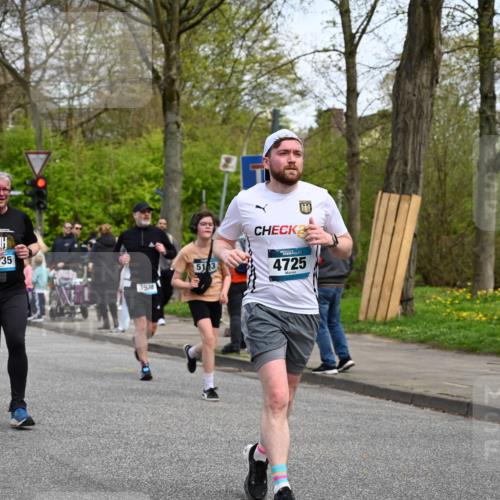 12.04.2026 - 45. Internationalen Wilhelmsburger Insellauf J. Mangold http://msf.ph/oto/9512986 12.04.2026 13:07:35 Ziel 2925, 5226, 2745, 5028, 5148, 3641, 5426, 5216, 5431, 5425, 5735, 5401, 2728, 2478, 2477, 5564, 4437, 4436, 2421, 4676, 3868, 4405, 4725, 4416, 3970, 3970, 4795, 3120, 5103, 4845, 5320, 5568, 4161, 5753, 4218, 4199, 4218, 4199, 5220, 3070, 4736, 4149, 4912, 4300, 3135, 3795 meine-sportfotos.de