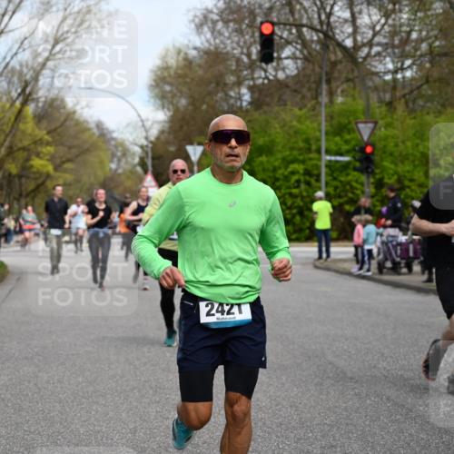 12.04.2026 - 45. Internationalen Wilhelmsburger Insellauf J. Mangold http://msf.ph/oto/9513025 12.04.2026 13:07:39 Ziel 3641, 5426, 5216, 5431, 5425, 5735, 5401, 2728, 2478, 2477, 5564, 4437, 4436, 2421, 4676, 3868, 4405, 4725, 4416, 3970, 4795, 3120, 5103, 4845, 3120, 5103, 4845, 5320, 5568, 4161, 5753, 4218, 4199, 5220, 3070, 3070, 4736, 4149, 4912, 4300, 3135, 3795, 5215, 4940 meine-sportfotos.de