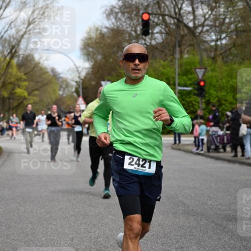 12.04.2026 - 45. Internationalen Wilhelmsburger Insellauf J. Mangold http://msf.ph/oto/9513027 12.04.2026 13:07:39 Ziel 3641, 5426, 5216, 5431, 5425, 5735, 5401, 2728, 2478, 2477, 5564, 4437, 4436, 2421, 4676, 3868, 4405, 4725, 4416, 3970, 4795, 3120, 5103, 4845, 3120, 5103, 4845, 5320, 5568, 4161, 5753, 4218, 4199, 5220, 3070, 3070, 4736, 4149, 4912, 4300, 3135, 3795, 5215, 4940 meine-sportfotos.de