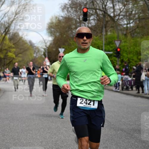 12.04.2026 - 45. Internationalen Wilhelmsburger Insellauf J. Mangold http://msf.ph/oto/9513028 12.04.2026 13:07:39 Ziel 3641, 5426, 5216, 5431, 5425, 5735, 5401, 2728, 2478, 2477, 5564, 4437, 4436, 2421, 4676, 3868, 4405, 4725, 4416, 3970, 4795, 3120, 5103, 4845, 3120, 5103, 4845, 5320, 5568, 4161, 5753, 4218, 4199, 5220, 3070, 3070, 4736, 4149, 4912, 4300, 3135, 3795, 5215, 4940 meine-sportfotos.de