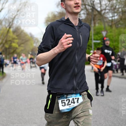12.04.2026 - 45. Internationalen Wilhelmsburger Insellauf J. Mangold http://msf.ph/oto/9513070 12.04.2026 13:07:47 Ziel 5431, 5425, 5735, 5401, 2728, 2478, 2477, 5564, 4437, 4436, 2421, 4676, 3868, 4405, 4725, 4416, 3970, 4795, 3120, 5103, 4845, 5320, 5568, 4161, 5753, 4218, 4199, 4218, 4199, 5220, 3070, 4736, 4149, 4912, 4300, 3135, 3795, 5215, 4940, 4454, 4046, 4824, 5548, 5547, 4640, 5231, 5306 meine-sportfotos.de
