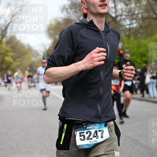 12.04.2026 - 45. Internationalen Wilhelmsburger Insellauf J. Mangold http://msf.ph/oto/9513071 12.04.2026 13:07:47 Ziel 5431, 5425, 5735, 5401, 2728, 2478, 2477, 5564, 4437, 4436, 2421, 4676, 3868, 4405, 4725, 4416, 3970, 4795, 3120, 5103, 4845, 5320, 5568, 4161, 5753, 4218, 4199, 4218, 4199, 5220, 3070, 4736, 4149, 4912, 4300, 3135, 3795, 5215, 4940, 4454, 4046, 4824, 5548, 5547, 4640, 5231, 5306 meine-sportfotos.de