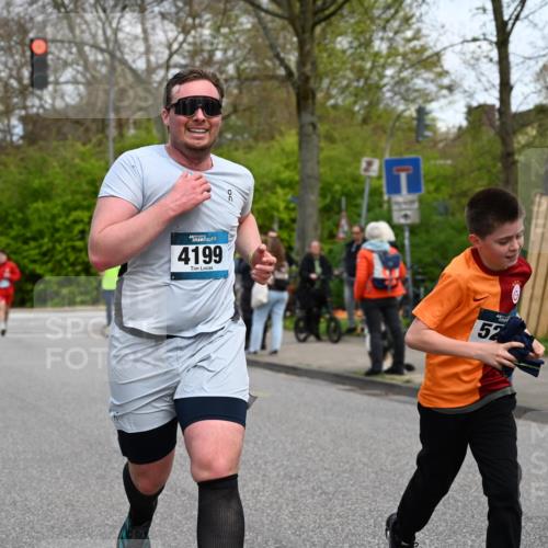 12.04.2026 - 45. Internationalen Wilhelmsburger Insellauf J. Mangold http://msf.ph/oto/9513097 12.04.2026 13:07:50 Ziel 5401, 2728, 2478, 2477, 5564, 4437, 4436, 2421, 4676, 3868, 4405, 4725, 4416, 3970, 4795, 3120, 5103, 4845, 5320, 5568, 4161, 5753, 4218, 4199, 5220, 3070, 4736, 4149, 4912, 4300, 3135, 3795, 5215, 4940, 4940, 4454, 4046, 4824, 5548, 5547, 4640, 5231, 5306, 3896 meine-sportfotos.de
