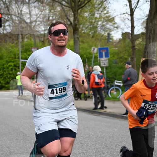 12.04.2026 - 45. Internationalen Wilhelmsburger Insellauf J. Mangold http://msf.ph/oto/9513099 12.04.2026 13:07:50 Ziel 5401, 2728, 2478, 2477, 5564, 4437, 4436, 2421, 4676, 3868, 4405, 4725, 4416, 3970, 4795, 3120, 5103, 4845, 5320, 5568, 4161, 5753, 4218, 4199, 5220, 3070, 4736, 4149, 4912, 4300, 3135, 3795, 5215, 4940, 4940, 4454, 4046, 4824, 5548, 5547, 4640, 5231, 5306, 3896 meine-sportfotos.de