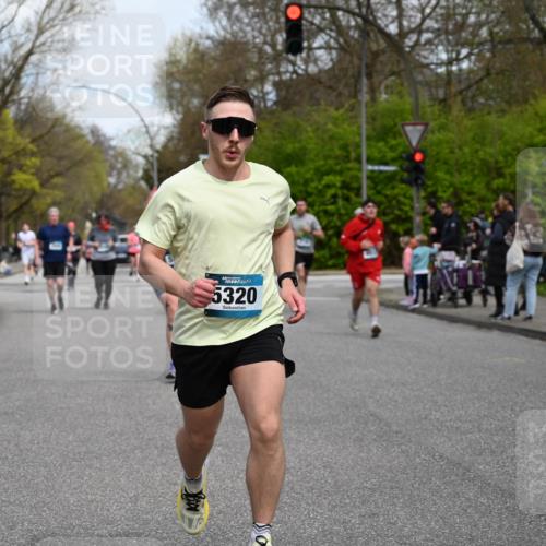 12.04.2026 - 45. Internationalen Wilhelmsburger Insellauf J. Mangold http://msf.ph/oto/9513120 12.04.2026 13:07:55 Ziel 5564, 4437, 4436, 2421, 4676, 3868, 4405, 4725, 4416, 3970, 4795, 3120, 5103, 4845, 5320, 5568, 4161, 5753, 4218, 4199, 5220, 3070, 4736, 4149, 4912, 4912, 4300, 3135, 3795, 5215, 4940, 4454, 4046, 4046, 4824, 5548, 5547, 4640, 5231, 5306, 3896, 4967, 2436 meine-sportfotos.de