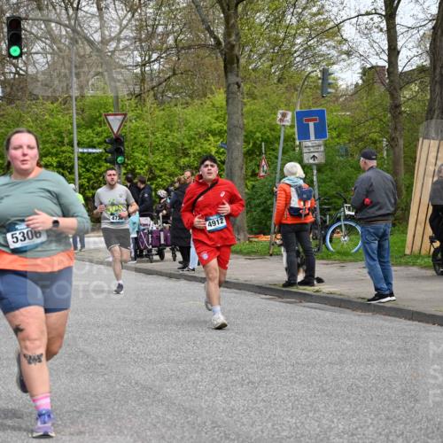 12.04.2026 - 45. Internationalen Wilhelmsburger Insellauf J. Mangold http://msf.ph/oto/9513139 12.04.2026 13:07:57 Ziel 2421, 4676, 3868, 4405, 4725, 4416, 3970, 4795, 3120, 5103, 4845, 5320, 5568, 4161, 5753, 4218, 4199, 5220, 3070, 4736, 4149, 4912, 4300, 3135, 3795, 4300, 3135, 3795, 5215, 4940, 4454, 4046, 4824, 5548, 5547, 4640, 4640, 5231, 5306, 3896, 4967, 2436, 2045, 3745, 2046 meine-sportfotos.de