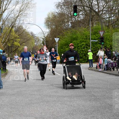 12.04.2026 - 45. Internationalen Wilhelmsburger Insellauf J. Mangold http://msf.ph/oto/9513153 12.04.2026 13:07:59 Ziel 4676, 3868, 4405, 4725, 4416, 3970, 4795, 3120, 5103, 4845, 5320, 5568, 4161, 5753, 4218, 4199, 5220, 3070, 4736, 4149, 4912, 4300, 3135, 3795, 5215, 4940, 4454, 4046, 4824, 5548, 5547, 4640, 5231, 5306, 5306, 3896, 4967, 2436, 2045, 3745, 2046, 4102, 5795 meine-sportfotos.de