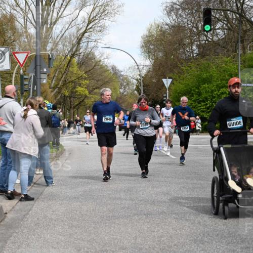 12.04.2026 - 45. Internationalen Wilhelmsburger Insellauf J. Mangold http://msf.ph/oto/9513157 12.04.2026 13:08:01 Ziel 4795, 3120, 5103, 4845, 5320, 5568, 4161, 5753, 4218, 4199, 5220, 3070, 4736, 4149, 4912, 4300, 3135, 3795, 5215, 5215, 4940, 4454, 4046, 4824, 5548, 5547, 4640, 5231, 5306, 3896, 4967, 2436, 2045, 3745, 2046, 4102, 5795, 4860, 5313 meine-sportfotos.de