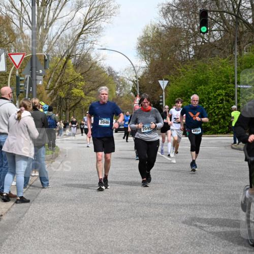12.04.2026 - 45. Internationalen Wilhelmsburger Insellauf J. Mangold http://msf.ph/oto/9513166 12.04.2026 13:08:01 Ziel 4795, 3120, 5103, 4845, 5320, 5568, 4161, 5753, 4218, 4199, 5220, 3070, 4736, 4149, 4912, 4300, 3135, 3795, 5215, 5215, 4940, 4454, 4046, 4824, 5548, 5547, 4640, 5231, 5306, 3896, 4967, 2436, 2045, 3745, 2046, 4102, 5795, 4860, 5313 meine-sportfotos.de