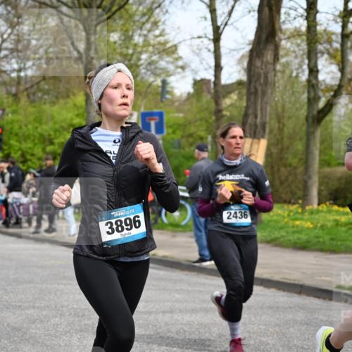 12.04.2026 - 45. Internationalen Wilhelmsburger Insellauf J. Mangold http://msf.ph/oto/9513238 12.04.2026 13:08:20 Ziel 4912, 4300, 3135, 3795, 5215, 4940, 4454, 4046, 4824, 5548, 5547, 4640, 5231, 5306, 3896, 4967, 2436, 2045, 2045, 3745, 2046, 4102, 5795, 4860, 5313, 5027, 5093, 5020, 4265, 3035, 5305, 3035, 5305, 4757, 4039, 4901, 5746, 2560, 5229, 2077, 2923 meine-sportfotos.de