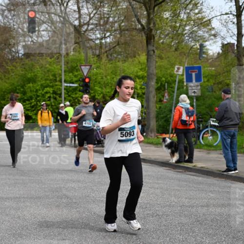 12.04.2026 - 45. Internationalen Wilhelmsburger Insellauf J. Mangold http://msf.ph/oto/9513253 12.04.2026 13:08:24 Ziel 5215, 4940, 4454, 4046, 4824, 5548, 5547, 4640, 5231, 5306, 3896, 4967, 2436, 2045, 3745, 2046, 4102, 5795, 4860, 5313, 5027, 5093, 5020, 4265, 3035, 5305, 4757, 4039, 4901, 5746, 2560, 5229, 2077, 2923, 4652, 2260, 3261, 5324 meine-sportfotos.de