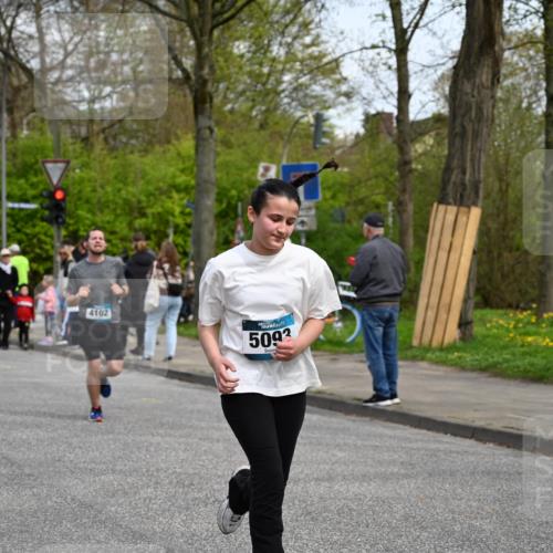 12.04.2026 - 45. Internationalen Wilhelmsburger Insellauf J. Mangold http://msf.ph/oto/9513259 12.04.2026 13:08:24 Ziel 5215, 4940, 4454, 4046, 4824, 5548, 5547, 4640, 5231, 5306, 3896, 4967, 2436, 2045, 3745, 2046, 4102, 5795, 4860, 5313, 5027, 5093, 5020, 4265, 3035, 5305, 4757, 4039, 4901, 5746, 2560, 5229, 2077, 2923, 4652, 2260, 3261, 5324 meine-sportfotos.de