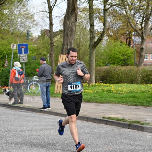 12.04.2026 - 45. Internationalen Wilhelmsburger Insellauf J. Mangold http://msf.ph/oto/9513275 12.04.2026 13:08:26 Ziel 5215, 4940, 4454, 4046, 4824, 5548, 5547, 4640, 5231, 5306, 3896, 4967, 2436, 2045, 3745, 2046, 4102, 5795, 4860, 5313, 5027, 5093, 5020, 4265, 3035, 5305, 4757, 4039, 4901, 5746, 2560, 5229, 2077, 2923, 4652, 2260, 3261, 5324, 3406, 3359, 2981, 5712, 3791 meine-sportfotos.de