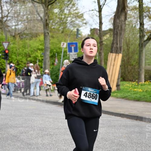 12.04.2026 - 45. Internationalen Wilhelmsburger Insellauf J. Mangold http://msf.ph/oto/9513303 12.04.2026 13:08:30 Ziel 4454, 4046, 4824, 5548, 5547, 4640, 5231, 5306, 3896, 4967, 2436, 2045, 3745, 2046, 4102, 5795, 4860, 5313, 5027, 5093, 5020, 5020, 4265, 3035, 5305, 4757, 4039, 4901, 5746, 2560, 5229, 2077, 2923, 2077, 2923, 4652, 2260, 3261, 5324, 3406, 3359, 2981, 5712, 3791, 4453, 4204, 4611, 2440 meine-sportfotos.de