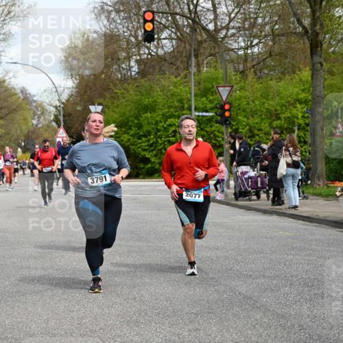 12.04.2026 - 45. Internationalen Wilhelmsburger Insellauf J. Mangold http://msf.ph/oto/9513336 12.04.2026 13:08:40 Ziel 4967, 2436, 2045, 3745, 2046, 4102, 5795, 4860, 5313, 5027, 5093, 5020, 4265, 3035, 5305, 4757, 4039, 4901, 5746, 2560, 5229, 2077, 2923, 4652, 2260, 3261, 5324, 3406, 3359, 2981, 5712, 3791, 4453, 4204, 4611, 2440, 2011, 5783, 4973, 4771, 5586, 5596 meine-sportfotos.de