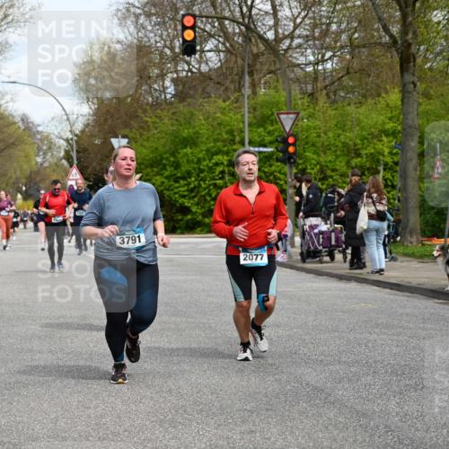 12.04.2026 - 45. Internationalen Wilhelmsburger Insellauf J. Mangold http://msf.ph/oto/9513337 12.04.2026 13:08:40 Ziel 4967, 2436, 2045, 3745, 2046, 4102, 5795, 4860, 5313, 5027, 5093, 5020, 4265, 3035, 5305, 4757, 4039, 4901, 5746, 2560, 5229, 2077, 2923, 4652, 2260, 3261, 5324, 3406, 3359, 2981, 5712, 3791, 4453, 4204, 4611, 2440, 2011, 5783, 4973, 4771, 5586, 5596 meine-sportfotos.de