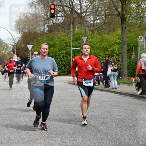 12.04.2026 - 45. Internationalen Wilhelmsburger Insellauf J. Mangold http://msf.ph/oto/9513342 12.04.2026 13:08:41 Ziel 4967, 2436, 2045, 3745, 2046, 4102, 5795, 4860, 5313, 5027, 5093, 5020, 4265, 3035, 5305, 4757, 4039, 4901, 5746, 2560, 5229, 5229, 2077, 2923, 4652, 2260, 3261, 5324, 3406, 3359, 2981, 5712, 3791, 4453, 4204, 4611, 2440, 2011, 5783, 4973, 4771, 5586, 5596, 4777 meine-sportfotos.de